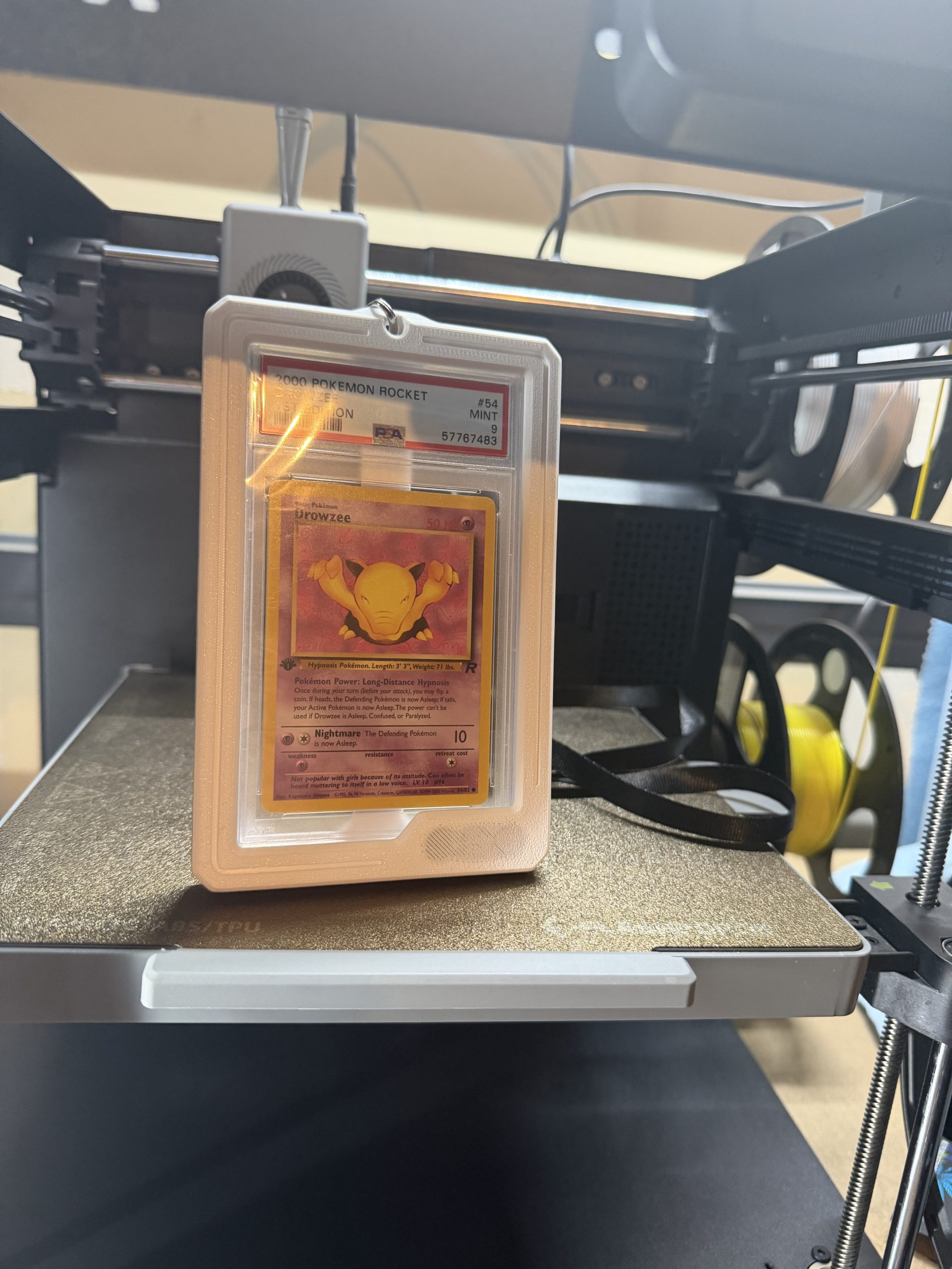 3D Printed Magnetic PSA Graded Card Display Holder
